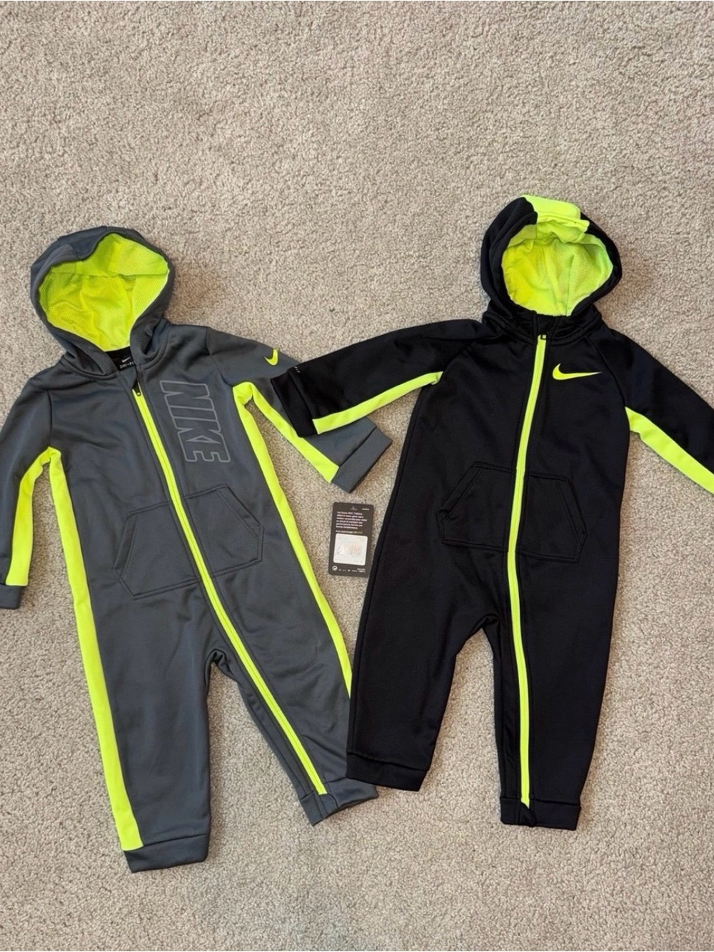 Nike Kid’s Hooded One-Piece Coverall (bundle)